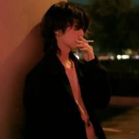 男生头像简单干净气质,期待完美的男头