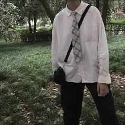 渣男头像半身部位优质半身无头衬衫