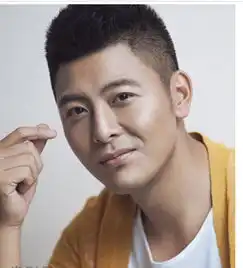 这种头用打东西吗不抹东西头发能不能直起来