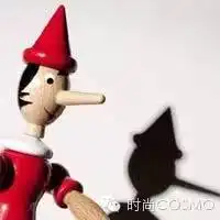 他的肢体语言告诉你他在撒谎