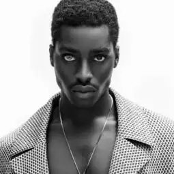 监狱型男模成为新热点,双色异瞳男模来袭