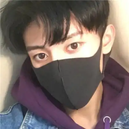 带口罩冷酷的男生头像,戴着口罩不知道是潮流还是范