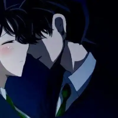 高清柯南情侣头像一左一右一人一半柯南系列情侣头像