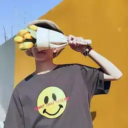 男生头像希望你开心一点,这样我也能沾沾光,替你开心