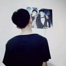 帅气男生背影微信头像9