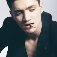 霸气的肌肉个性男生头像我欣赏你的每一个细小表情男生头像