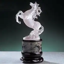 水宜居马到成功