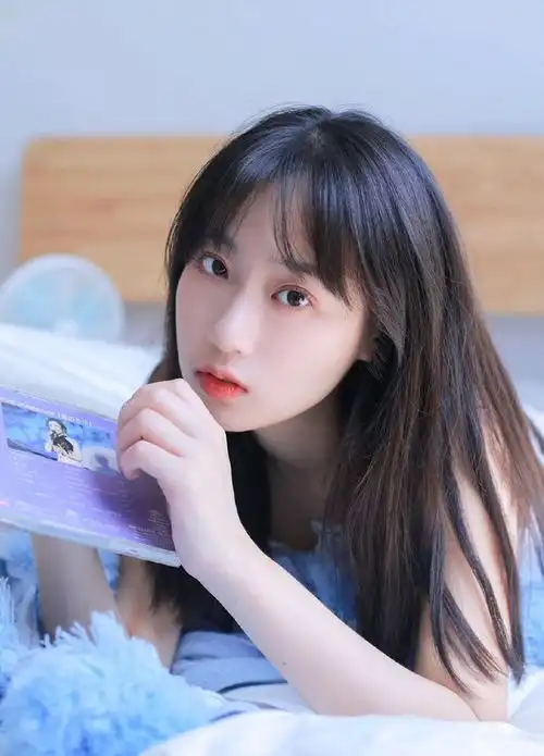 成熟男生追女生的表现,这样做,轻松突破友谊区