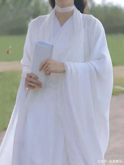 天官赐福主角颜值高,路透造型被群嘲,网友可惜了帅哥