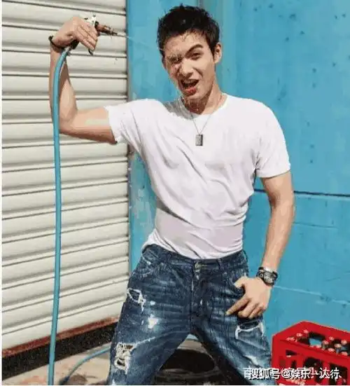 张彬彬家新潮个性装修,黑白色搭配冷淡风非常man