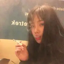 我要一个带彤字而又霸气的头像网名