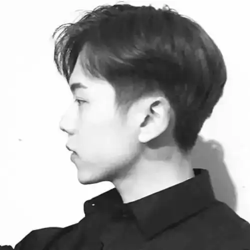 摄影技巧男生不会拍照试试这些拍照姿势