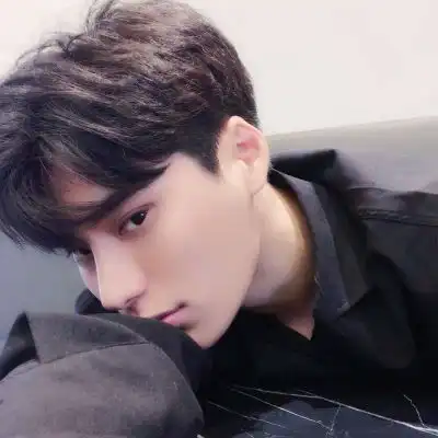 韩范男生头像好高清