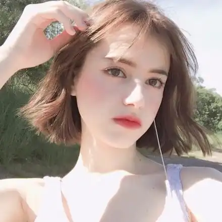 17岁俄罗斯妹子走红,韩妆化得出神入化,被封为人间水蜜桃