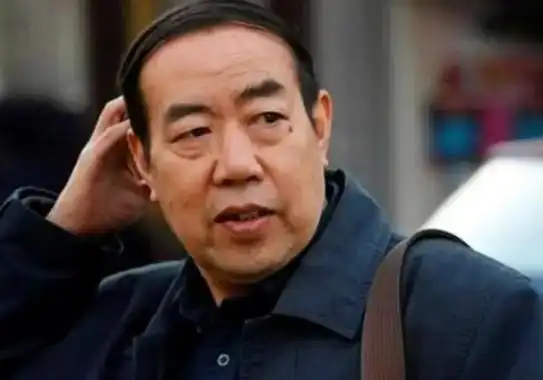 有钱男人往往喜欢这样的女人,贾平凹的见解清醒而独到,一语道破