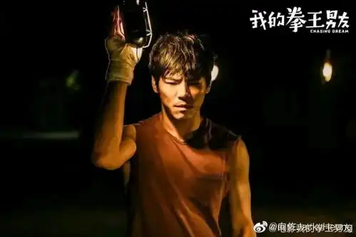 姚安娜拍戏再被嘲,向佐电影又扑街,观众的点评清醒又令人心酸