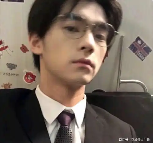 宿舍感情大爆料,女生可能不知道,男生晚上都谈论这些话题