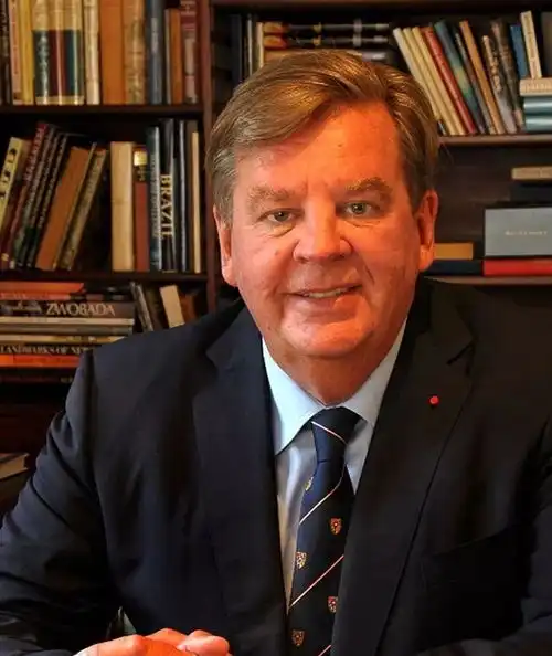 为什么青铜腕表是有财富品位的男人的心中挚爱