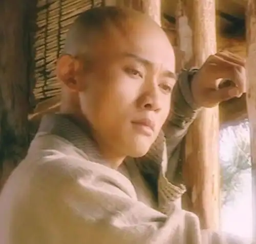 古偶丑男别玩造型了这8位男星告诉你,真正的美男光头都比你帅