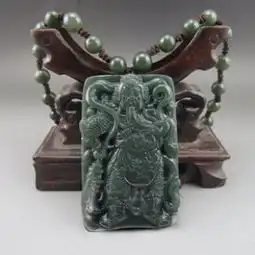 男士带什么样的玉坠好,又霸气,招财