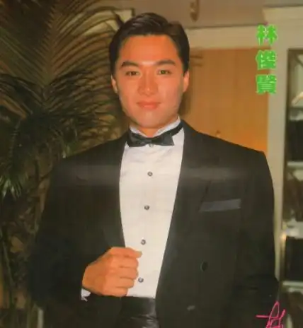 曾是香港第一美男子,刘嘉玲也和他交往过,结局却妻离子散
