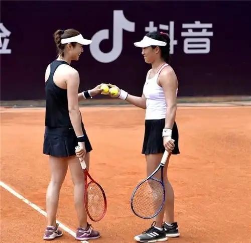 2020中国网球巡回赛安宁站收官王美玲夺得女单冠军华润豪勇夺双料冠军