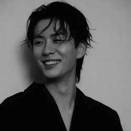 情侣头像超好看的不明显的真人情头