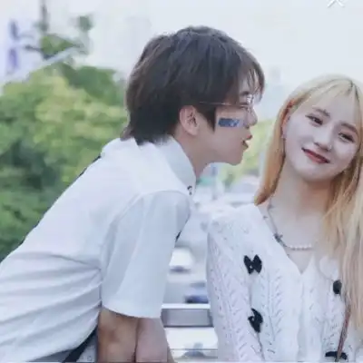 优质情头希望你遇见的人能让你重情侣头像我要个性网