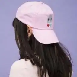 超酷戴帽子女生头像女生反戴鸭舌帽霸气头像