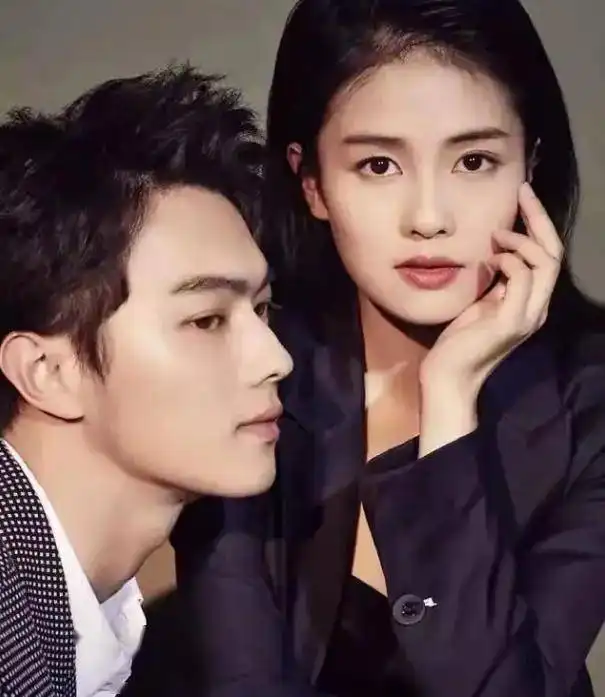 和许凯分手了白鹿被拍和绿衣男深夜同入公寓,新恋情疑曝光