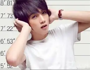 这发型是什么要烫