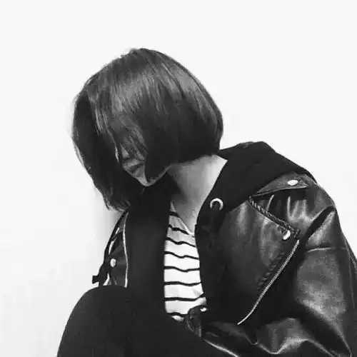 黑白灰色个性头像