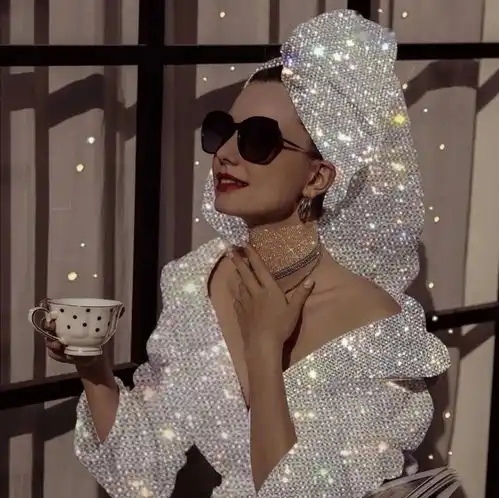 头像四月好事正酿万物复苏大家都要如愿以偿