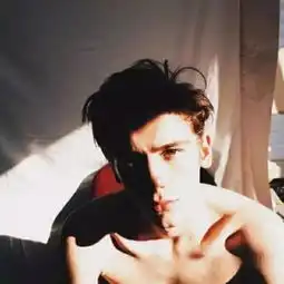 欧美成熟帅气风格男生头像男生qq欧美头像