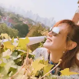 薛佳凝带发修行,网友喊话复合胡歌深夜发文,自曝曾差点领证