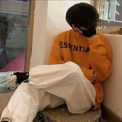原宿风帅气男生头像