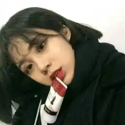 从开心到绝望到剪掉长发的女生短发失望头像