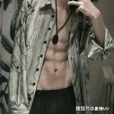 杭高4名男生腹肌照火了4,知名重高晒出4名男生的腹肌照,火出圈了