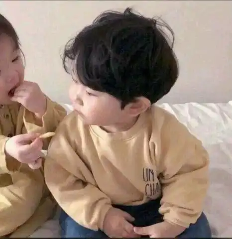 最近火了秀恩爱情侣头像,看完瞬间想脱单