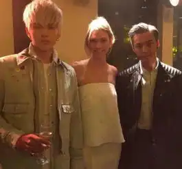 吴亦凡陈伟霆与超模合影黑白style帅哭粉丝