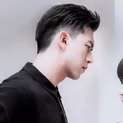 情侣头像丨要把温柔交付给一个能察觉你小情绪的男孩子
