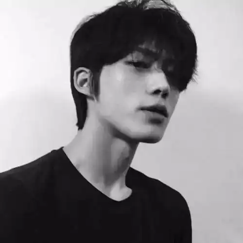 110张男女生头像任你挑